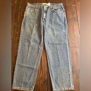 Men’s Levi’s Strauss 550 relaxed fit 42 X 32